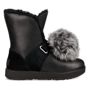 UGG Isley Waterproof Snow Boots Black Women’s size 7.5
